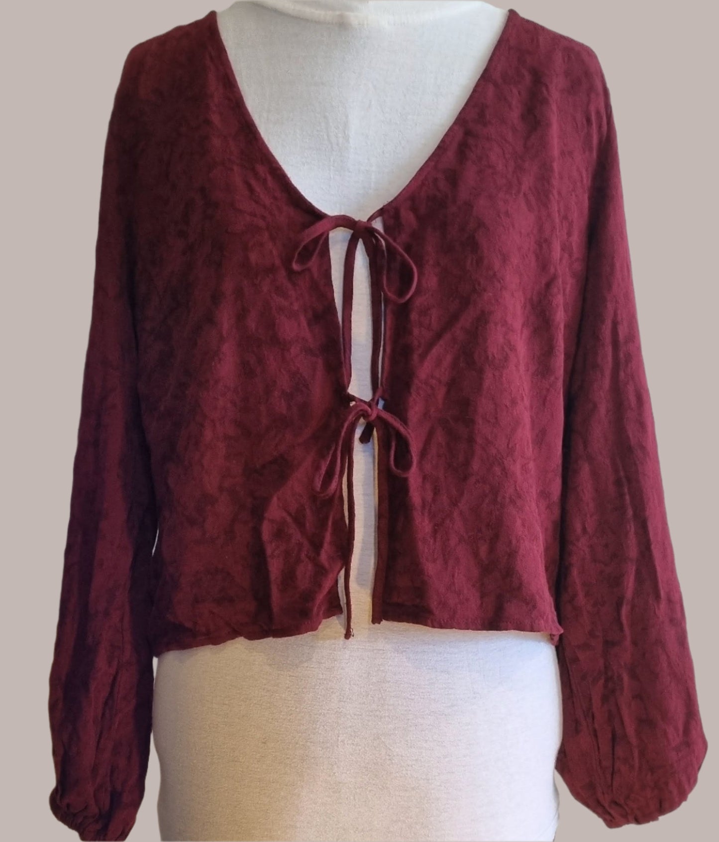 Tie-Up peasant sleeve top (Size 10)