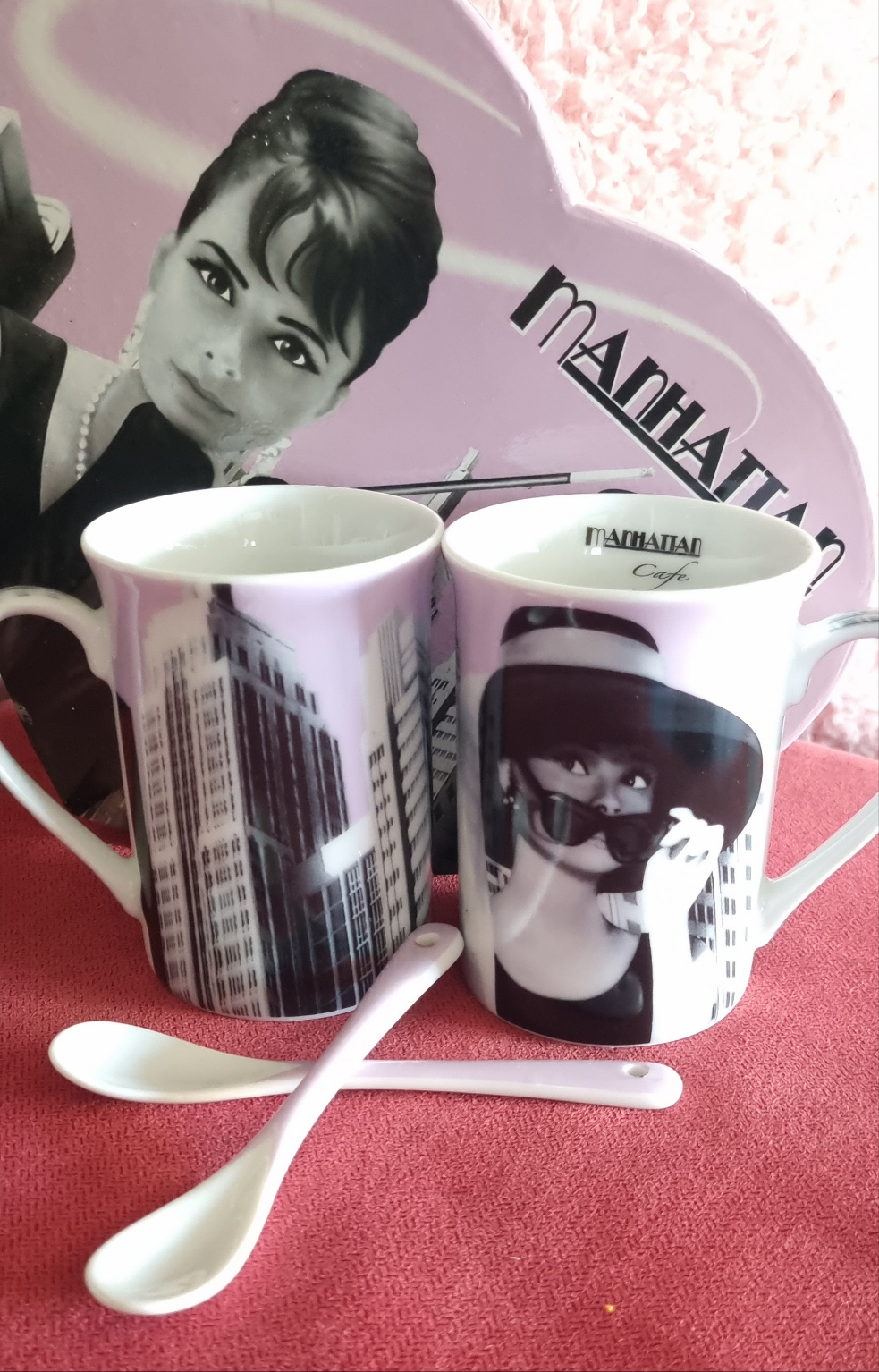 Breakfast at Tiffany's coffee mug set