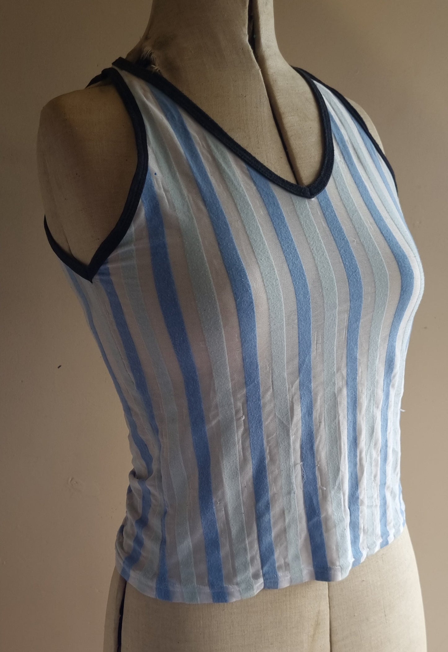 Referee stripe V-Neck SInglet (8)